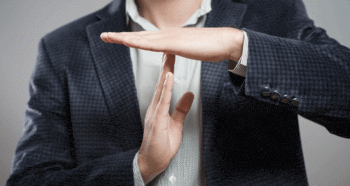 כמה ימי חופשה מגיעים לך? המדריך השלם לזכויות עובדים וימי חופשה