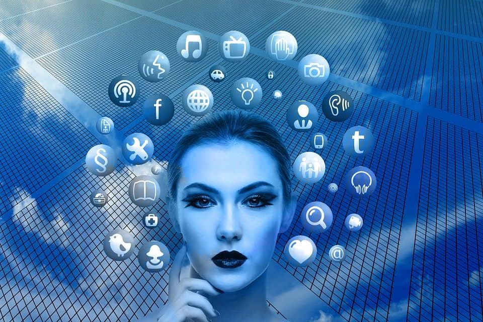 LinkedIn יכולה להגדיל את החשיפה לעסק