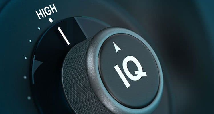 9 סימנים לכך שאתם חכמים מהממוצע