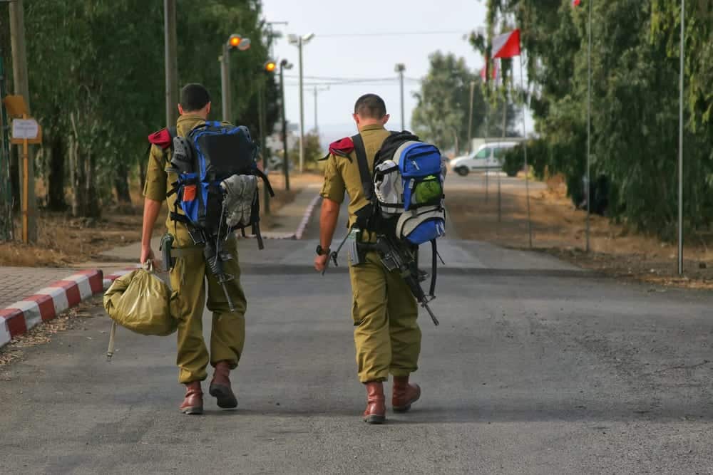 פטור מביטוח לאומי לחיילים