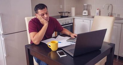 אגואיסטים מרוויחים ויולדים פחות