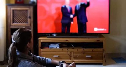 המלצות לסרטים ולסדרות בנושאים פיננסיים