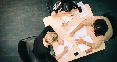 מה צריך לדעת על עבודה מול לקוחות בחו